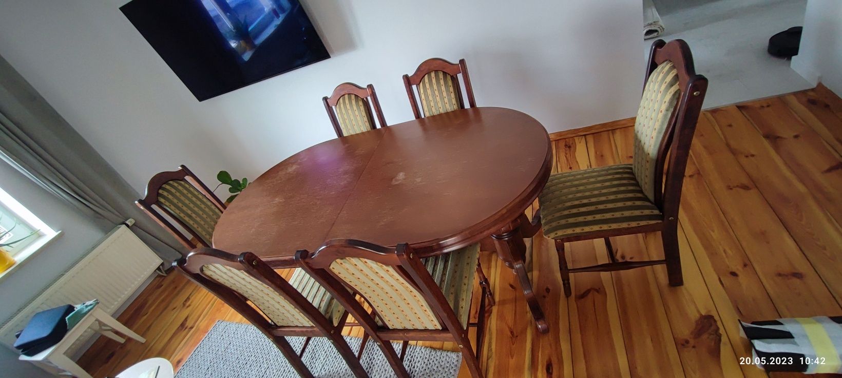 Stół dębowy plus 6 krzeseł