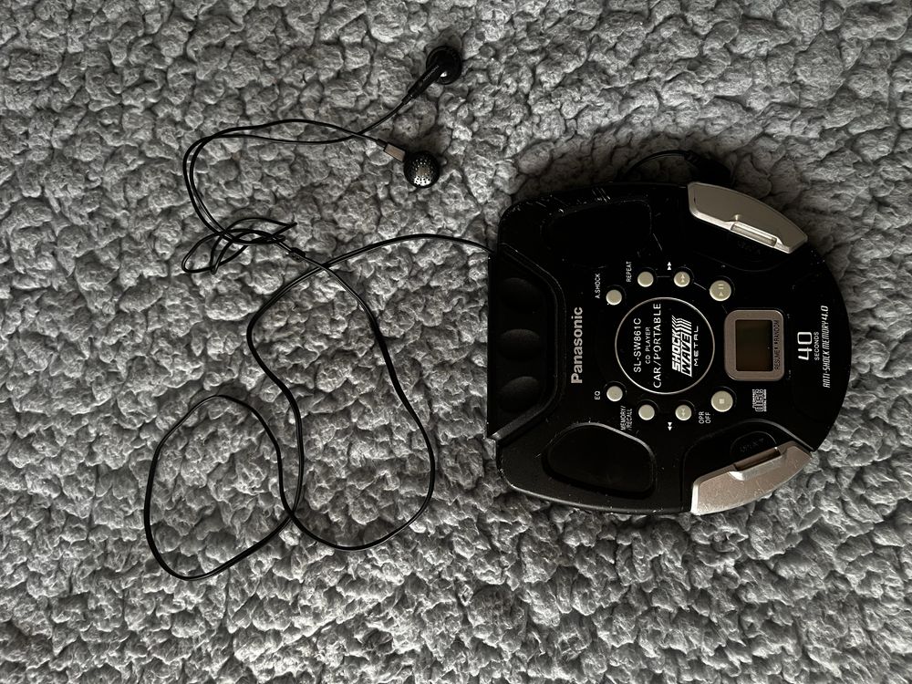 CD плеєр Panasonic