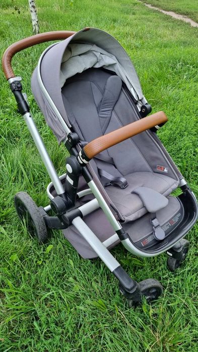Детская коляска фирмы JOOLZ