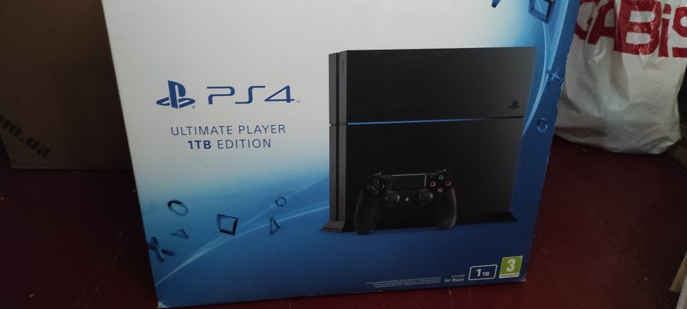 Продам sony playstation 4 1tb