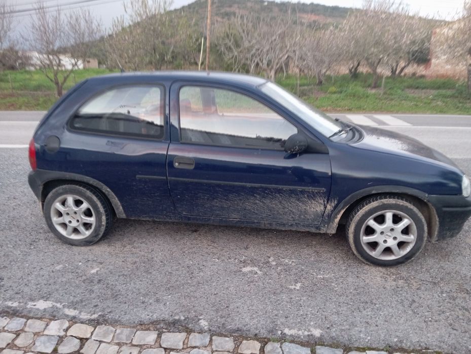 Opel corsa diesel em bom estado