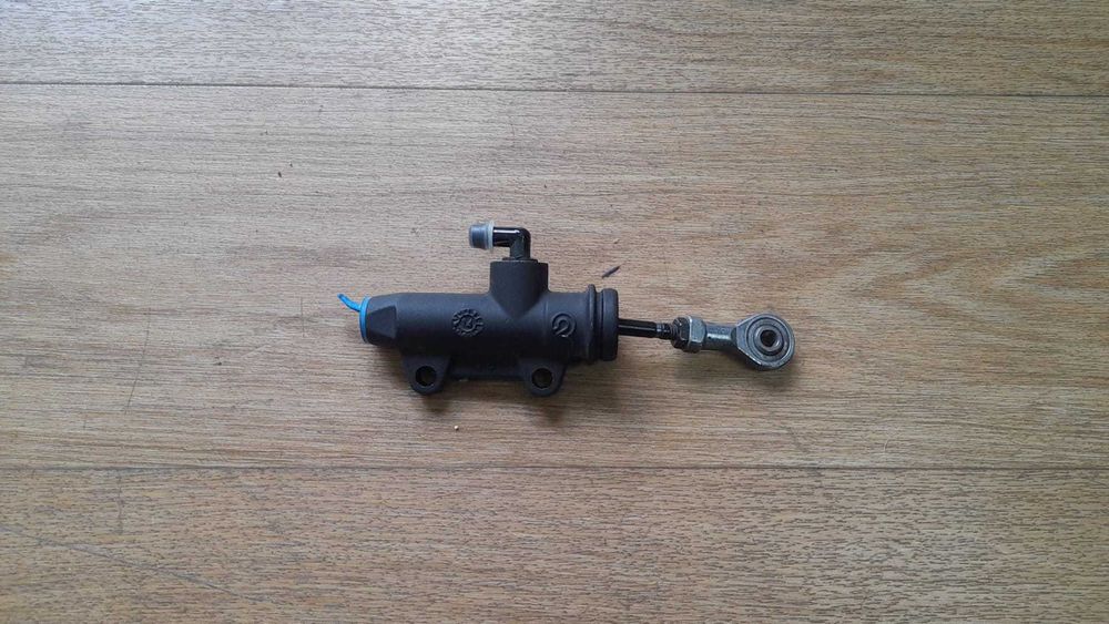 BOMBA TRAVÃO BREMBO DUCATI SUPERBIKE