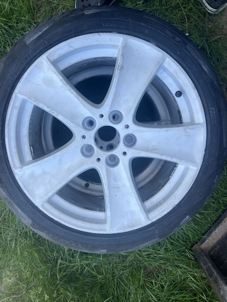 Продам диски R18 з резиною
