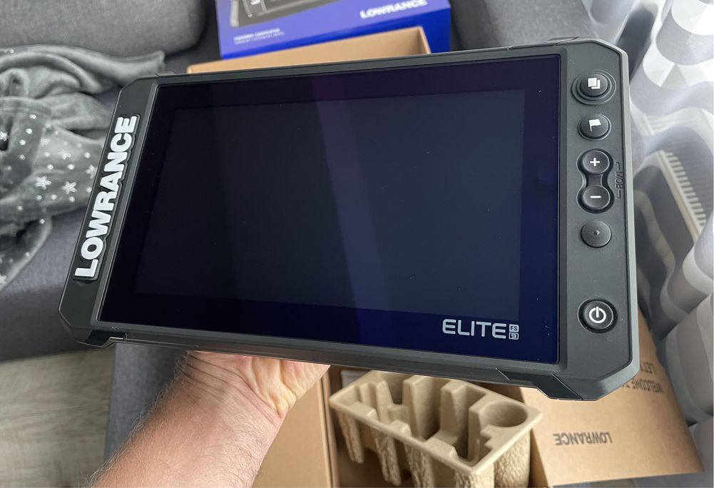 Новый эхолот Lowrance Elite FS 9 Active Imaging 3-in-1 (Официал)