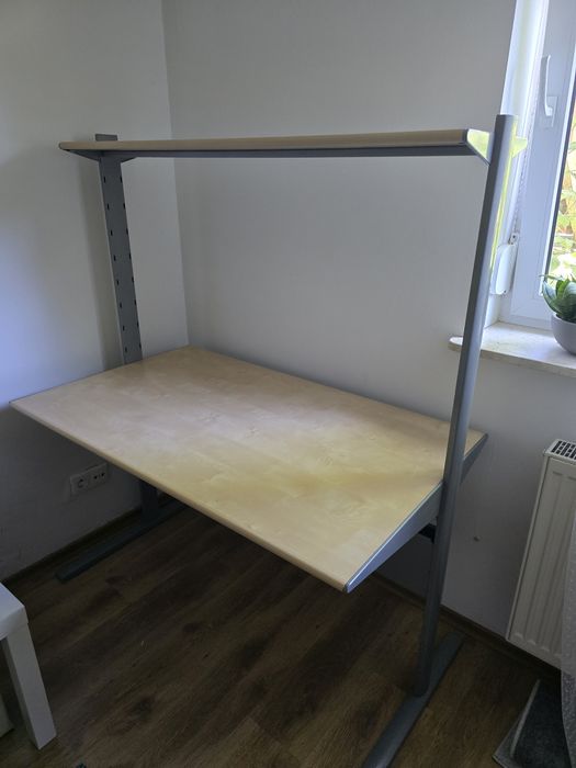 Biurko Ikea Fredik 120x70 z półka