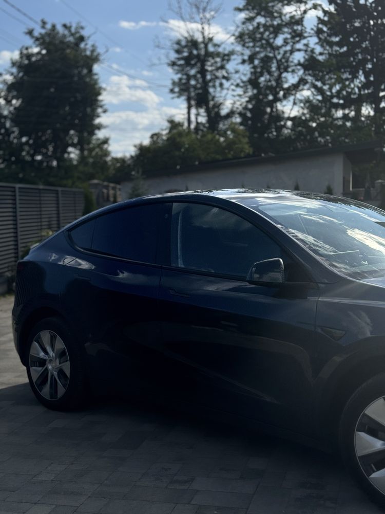 Tesla Model Y Long Range Dual Motor 2022 Ідеальний стан 10/10