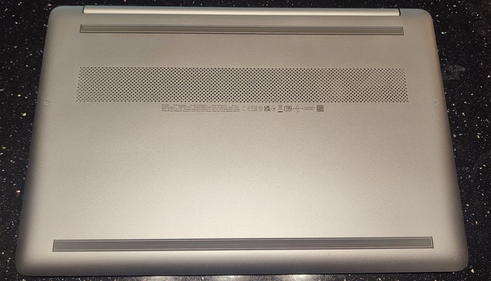 Laptop HP 15s-eq1106nw