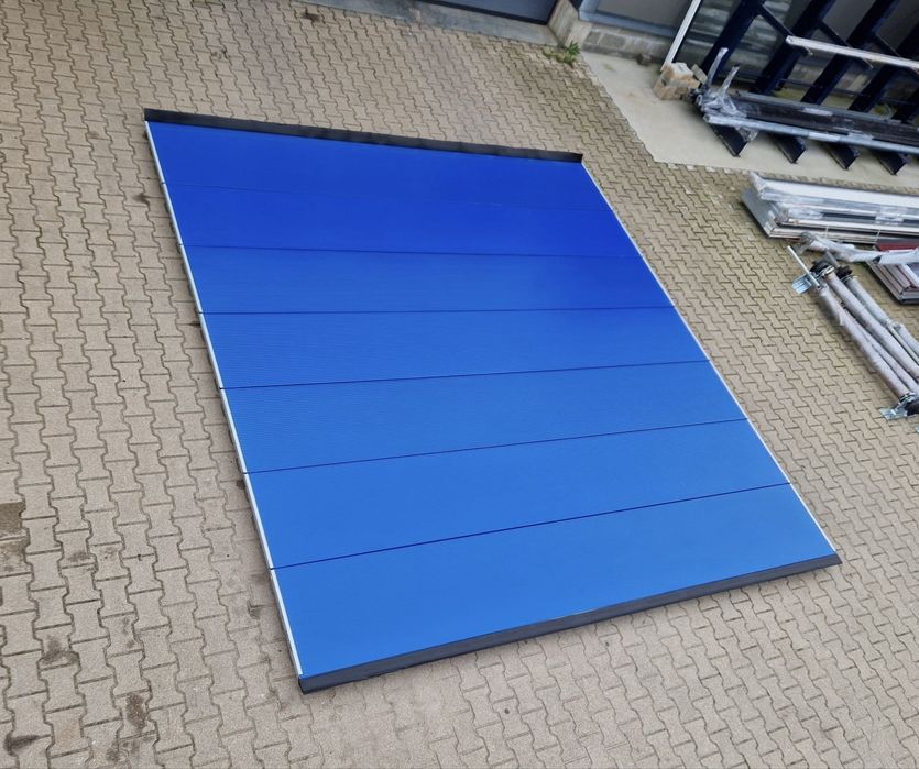 Brama 400 x 440 panelowa segmentowa garażowa przemysłowa bramy