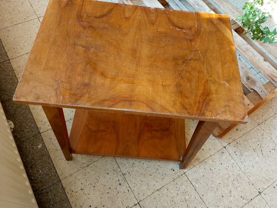 Stolik lata 60 do renowacji.
