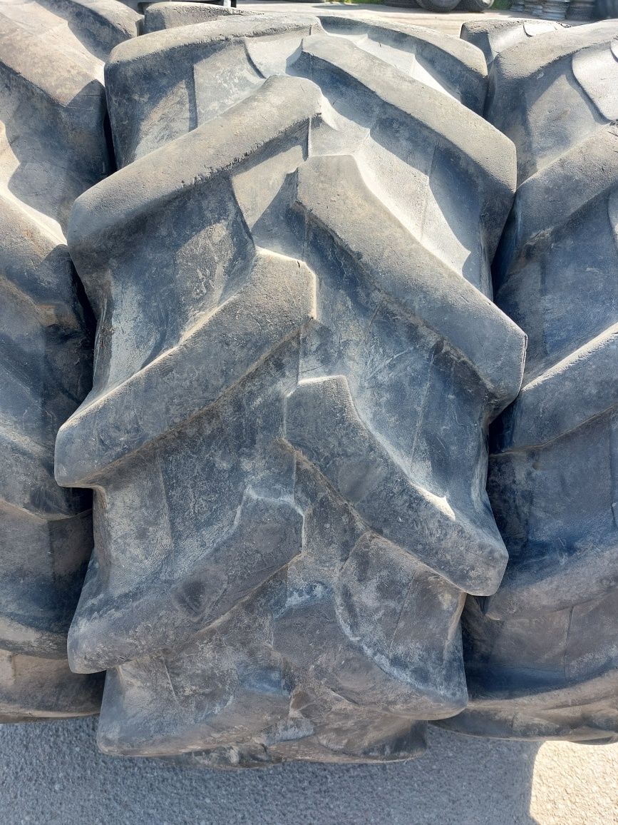 380/70R20 Trelleborg Pirelli opony używane rolnicze