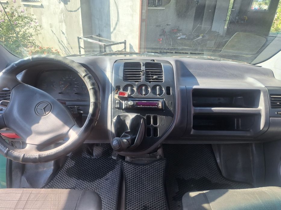 Mercedes Vito ( Мерседес вито)