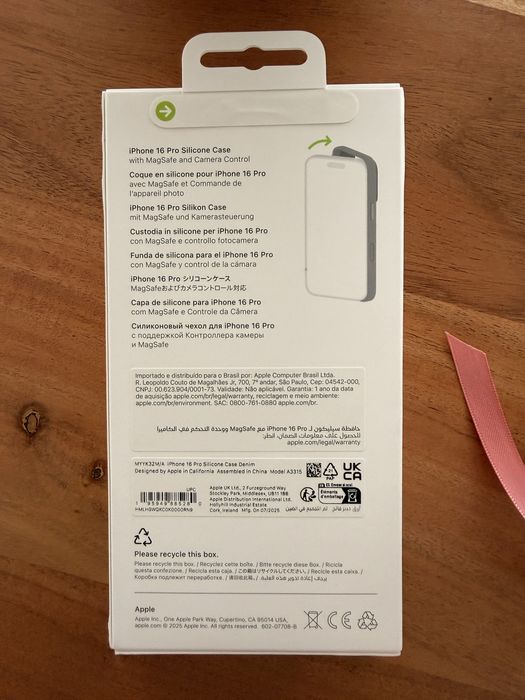 Capa Iphone 16 PRO Apple Original Selada