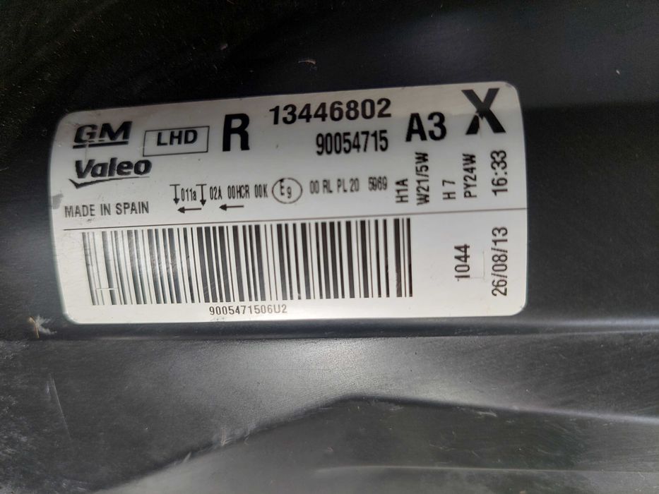 farol direito Opel corsa D