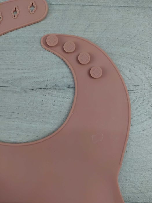 COTTONBEBE Śliniak Silikonowy z Kieszonką Wodoodporny Regulowany 2 szt