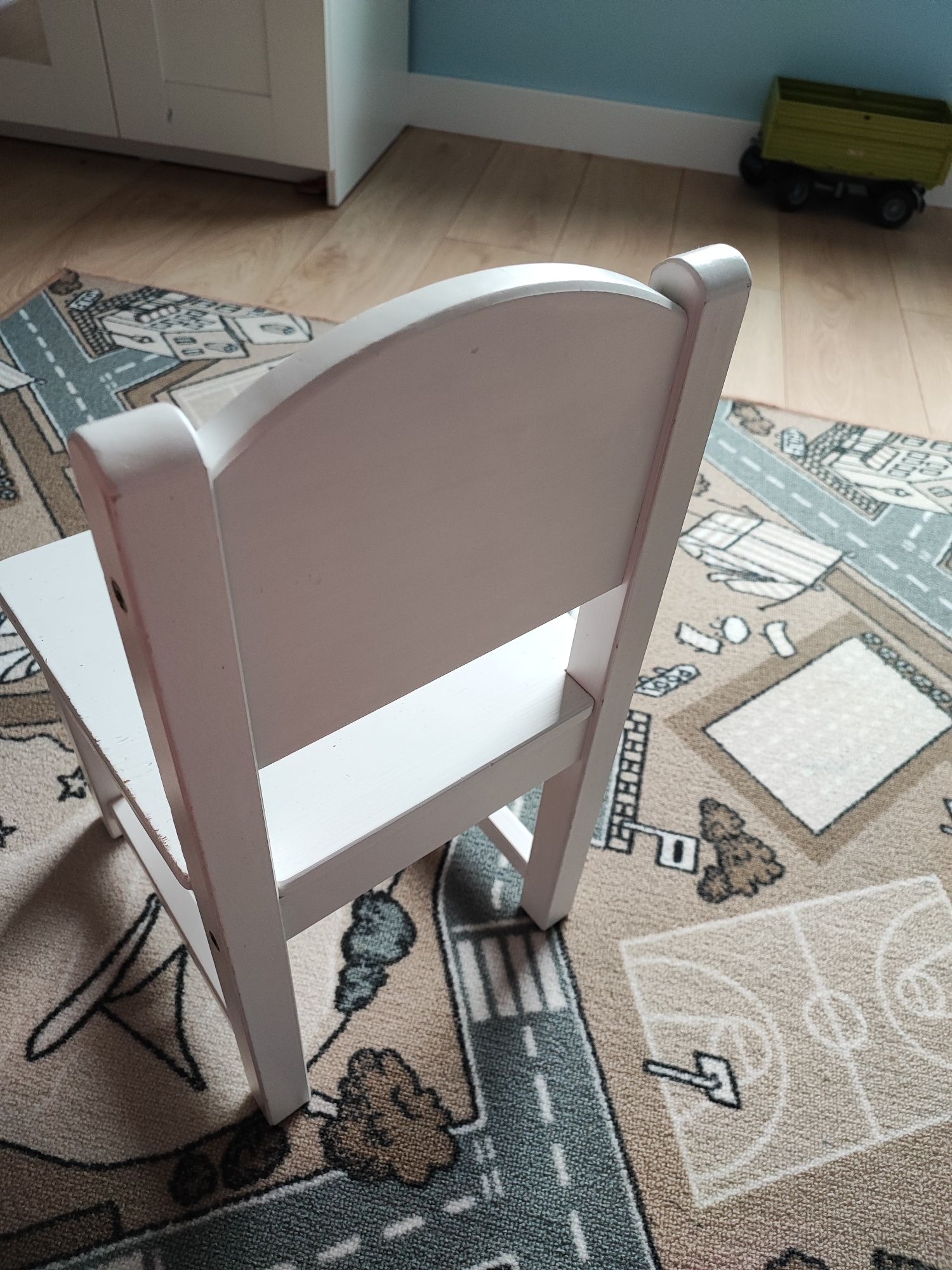 Krzesełko Ikea sundvik