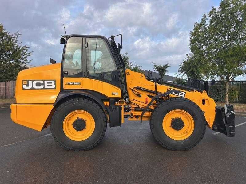 Empilhador Telescópico  Articulado JCB TM320