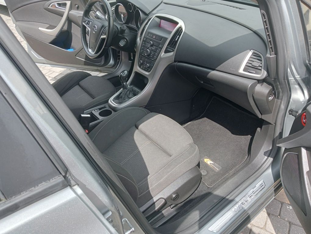 Opel Astra 1,6 116KM  z Niemiec KLIMA