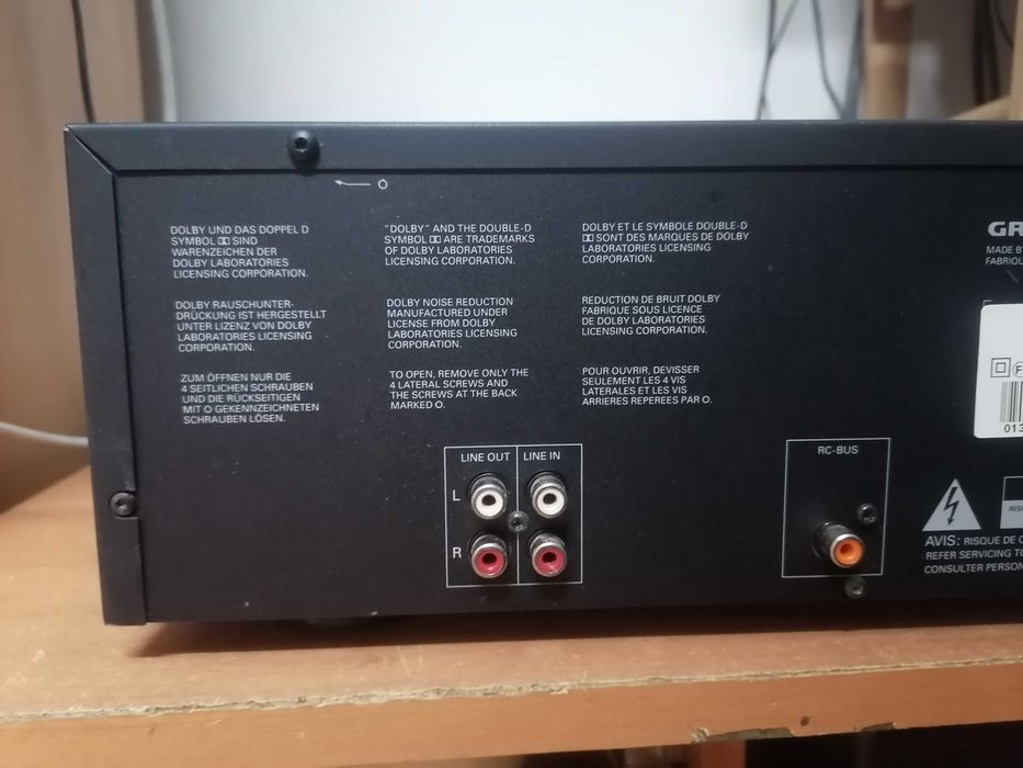 Magnetofon dwukasetowy Grundig CCF 210