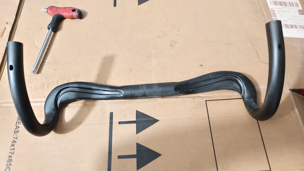 Guiadores carbono Pro  e 3T oportunidade