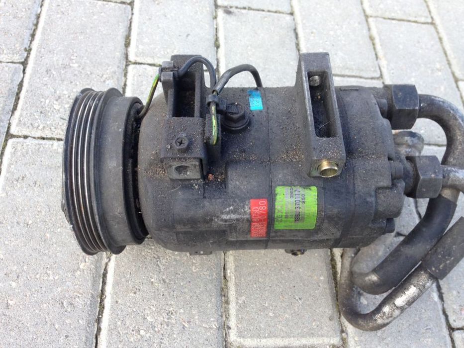 AUDI A4 PASSAT B5 SPRĘŻARKA KLIMATYZACCJI ZAXEL