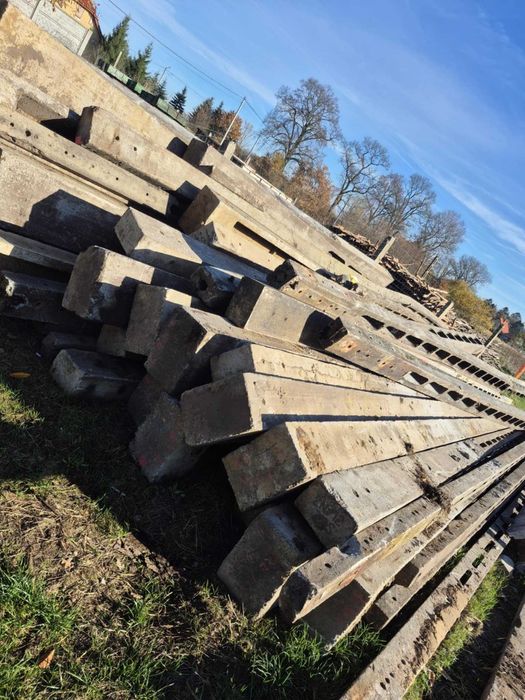 Słupy betonowe/wirowe energetyczne