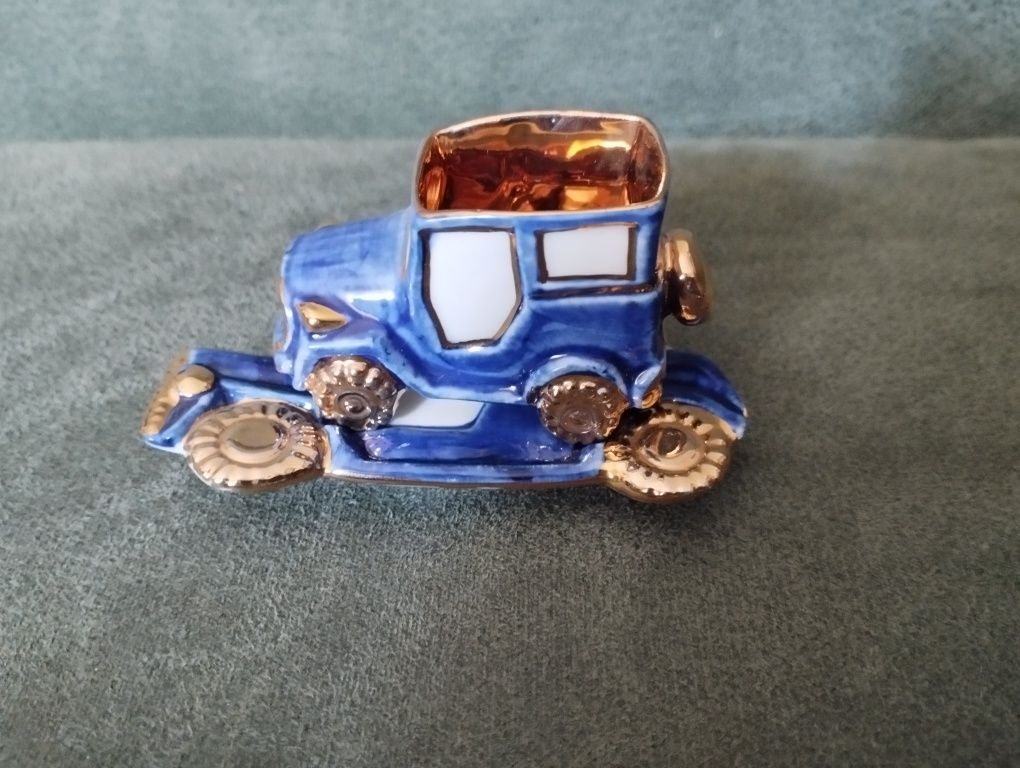 Chávena Miniatura em Forma de Carro Azul Pintado a Mão