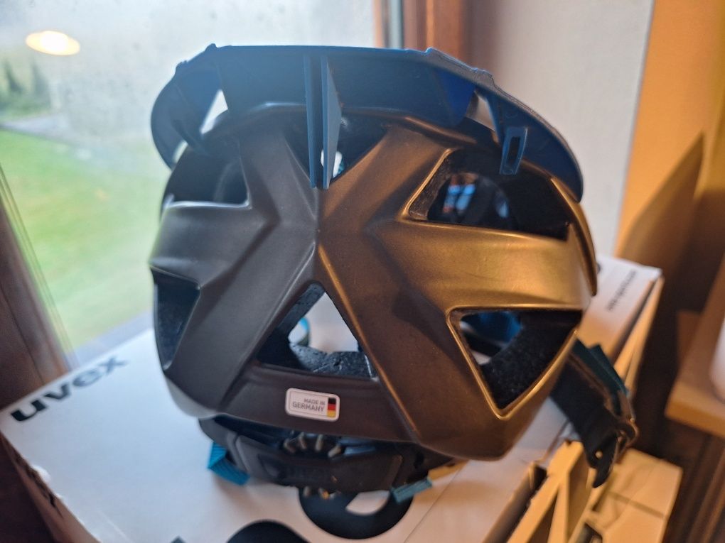 Kask Uvex Quatro pro 52-57 używany