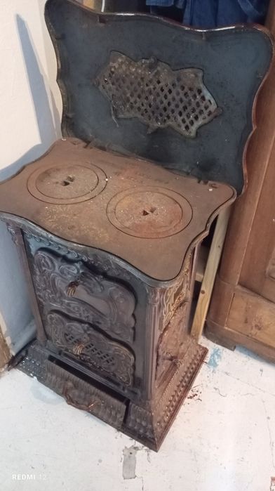 Żeliwna koza kuchna