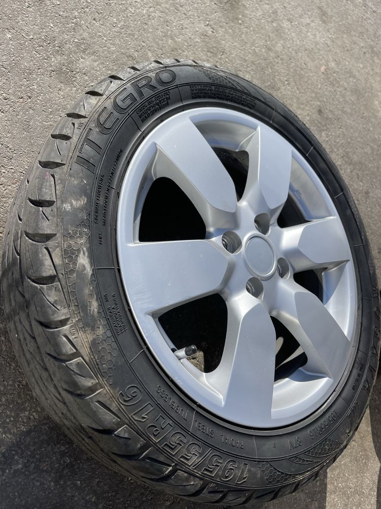Продам комплект дисков r16 4/100