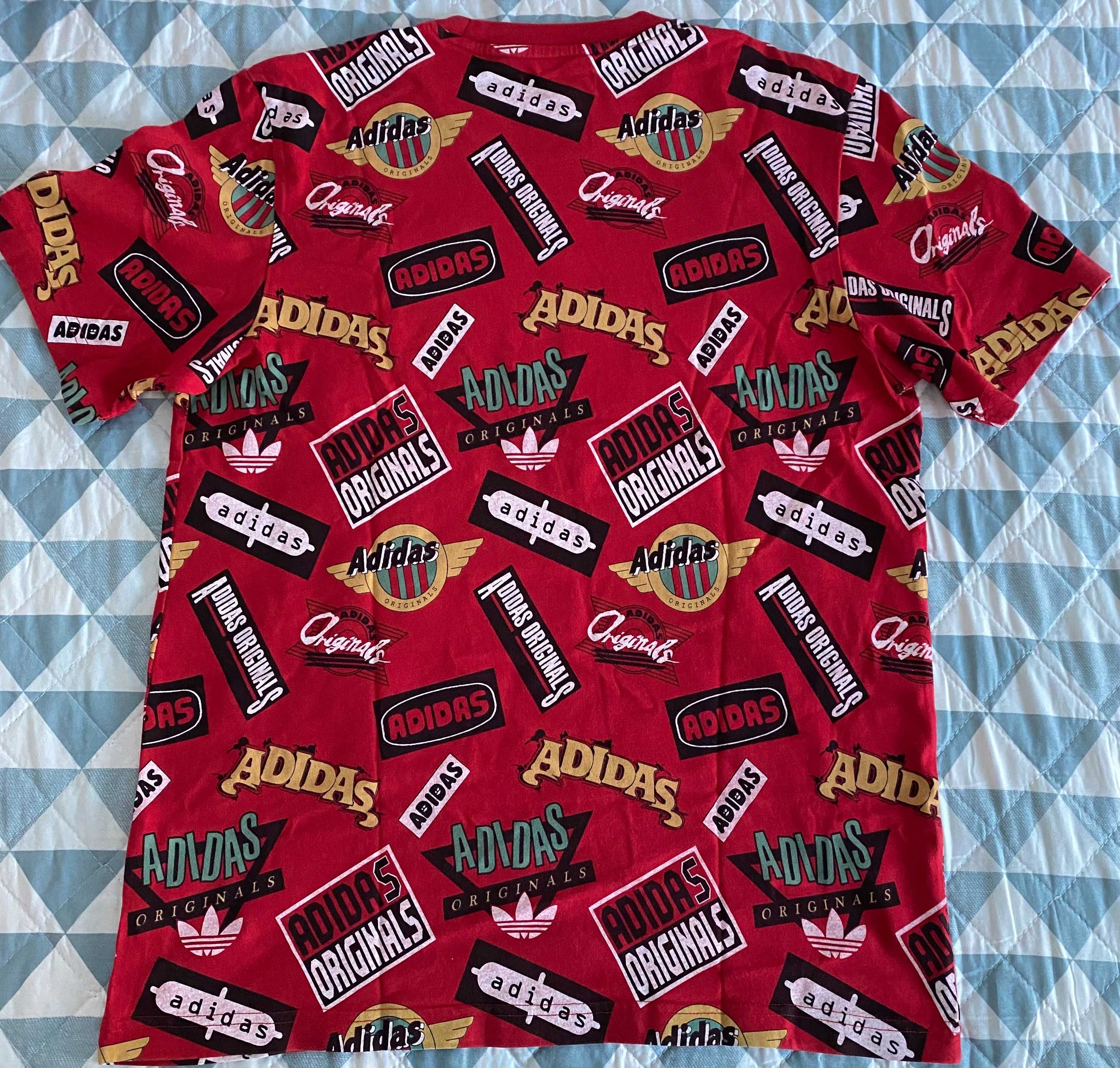 T-shirt Adidas Originals vermelha logotipos, Tamanho M