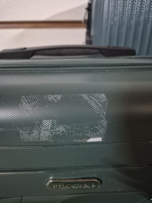 Zestaw walizek podróżnych