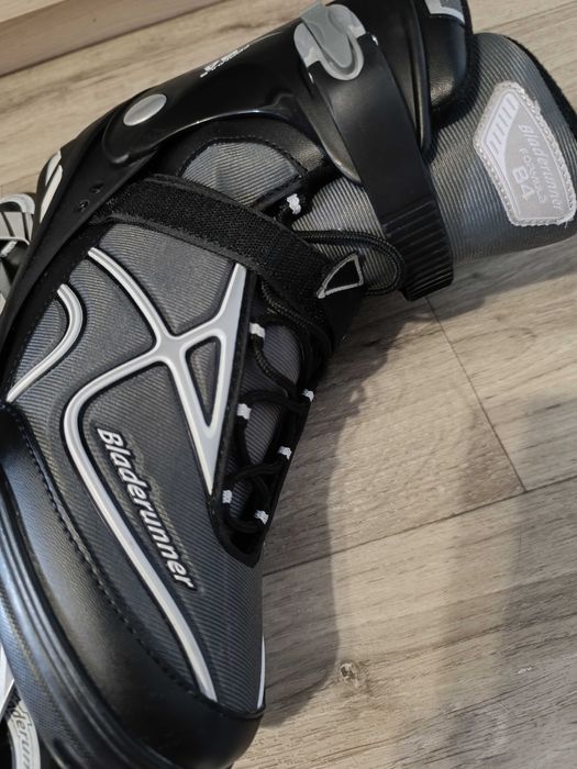 Роликовые коньки Bladerunner р. 44.5 rollerblade