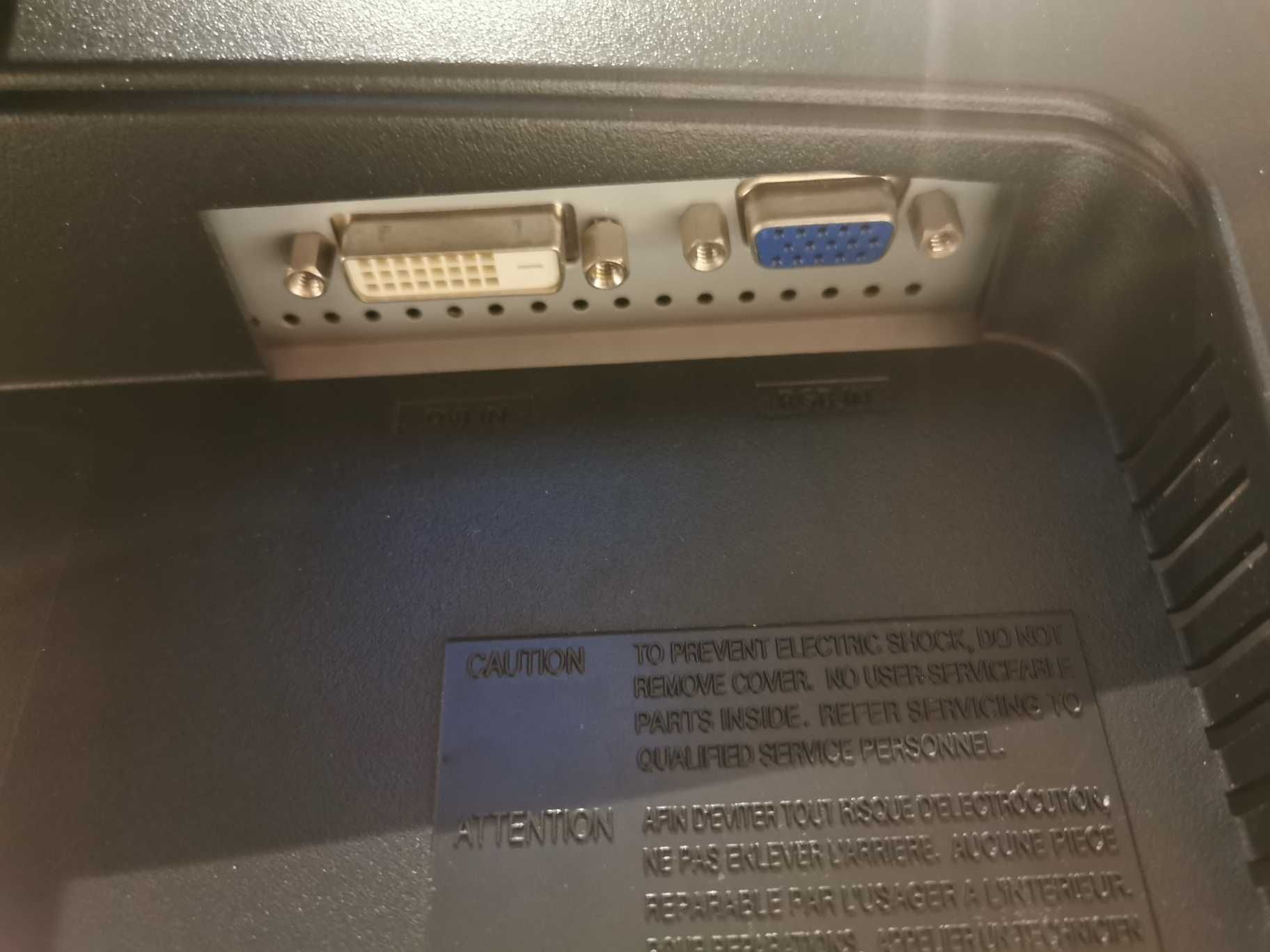 Monitor samsung  2443BW