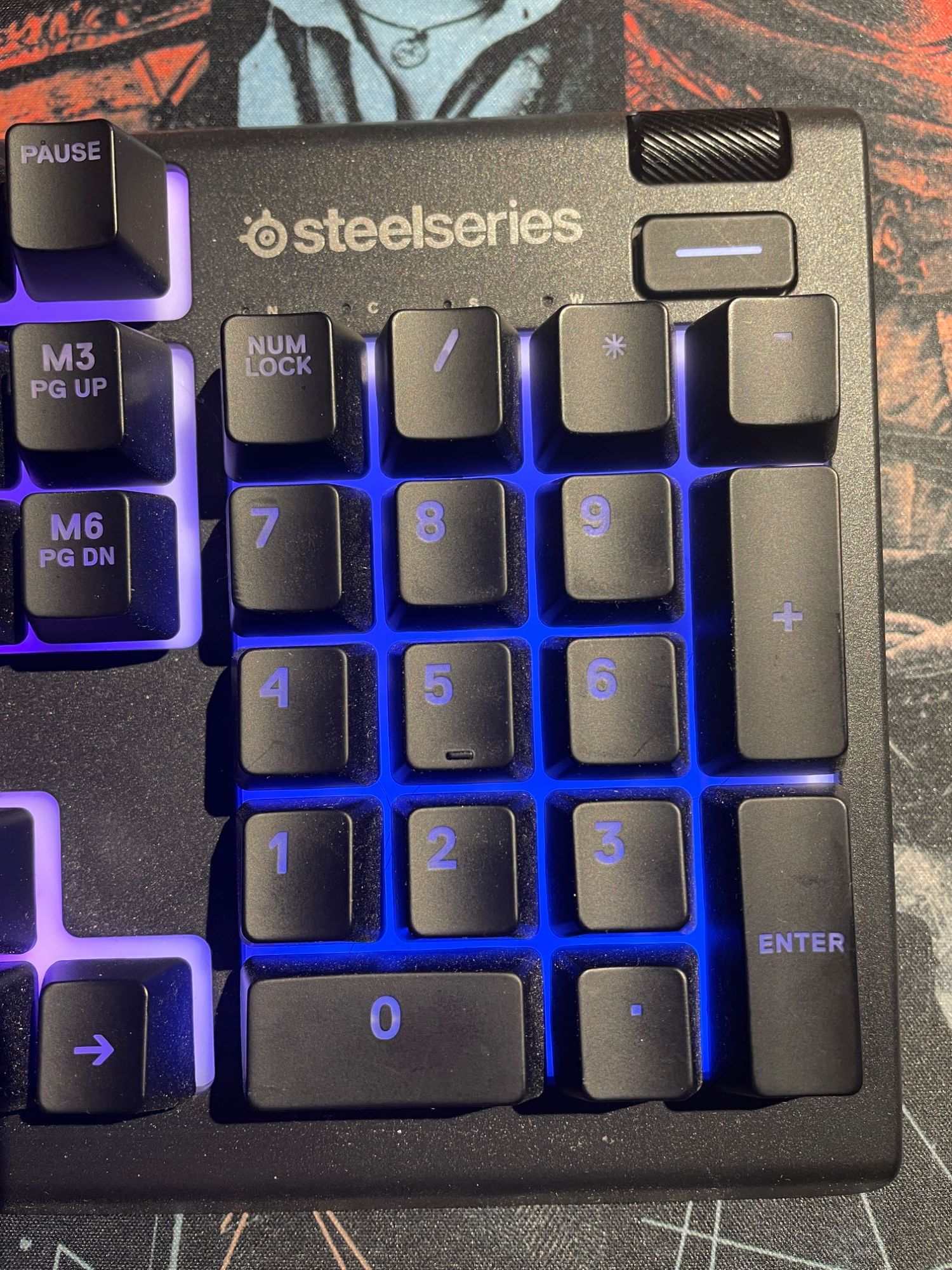Teclado mecânico SteelSeries Apex 3
