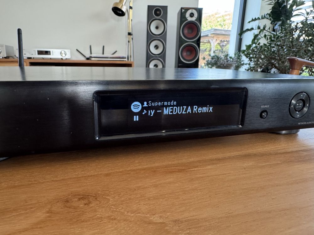 Odtwarzacz sieciowy Denon DNP-730AE streamer