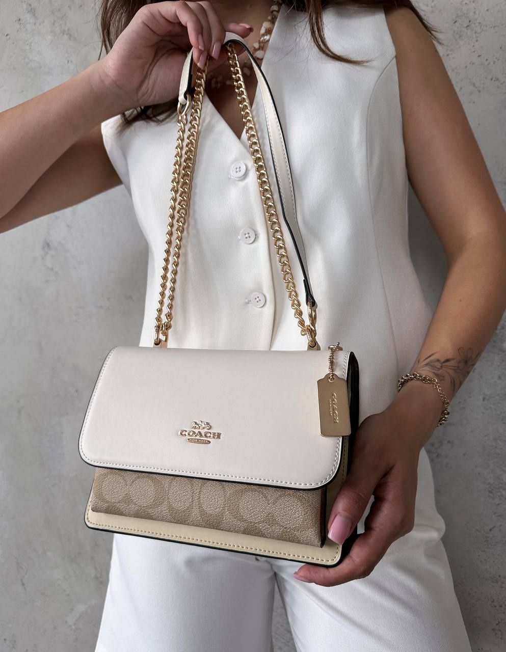 Сумка Coach mini klare crossbody