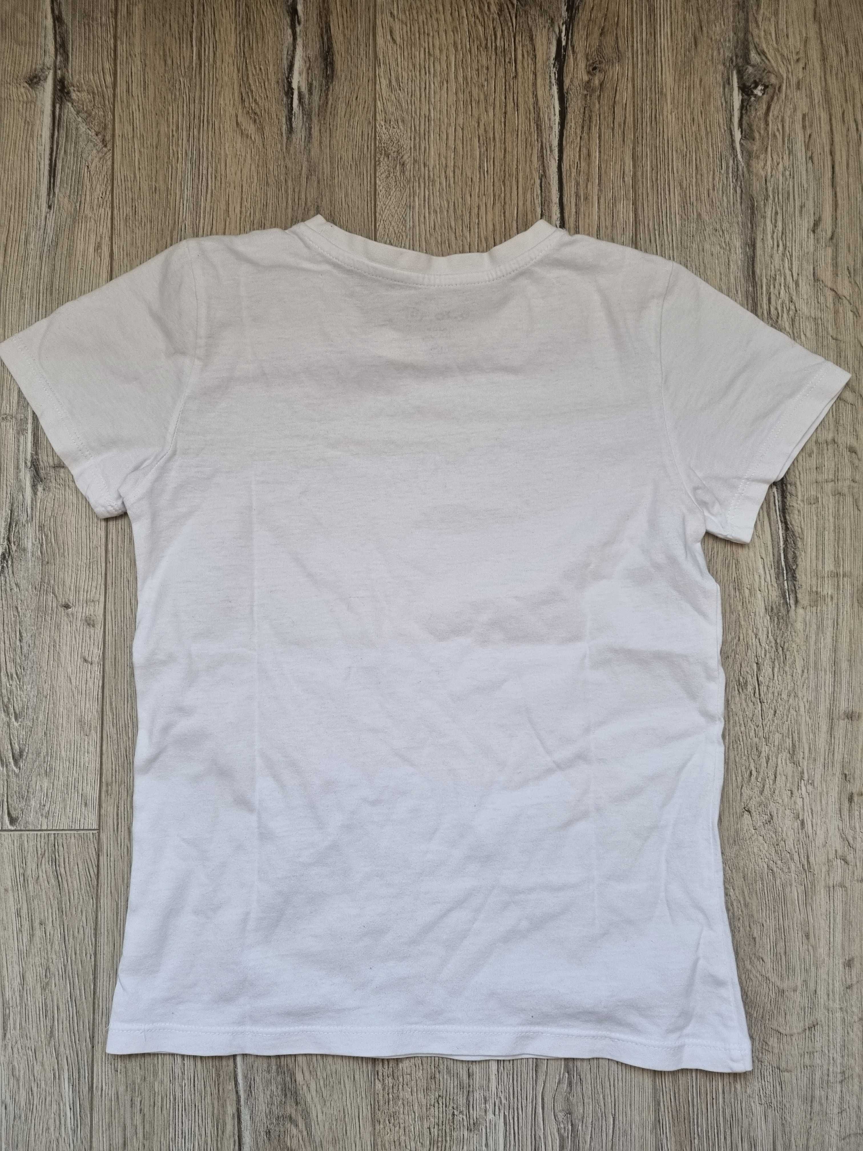 T-shirt 5-10-15 w rozmiarze 128 cm