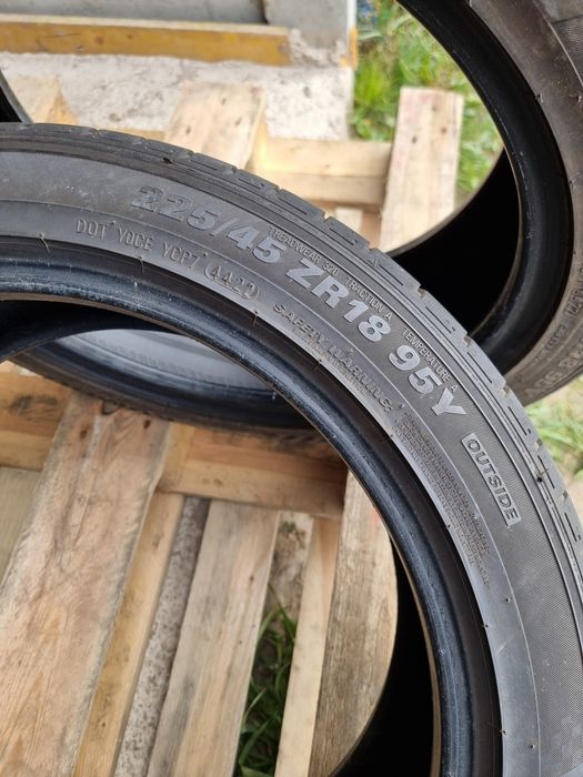 2x Opony letnie 225 45 r18 Kumho Ecsta PS71