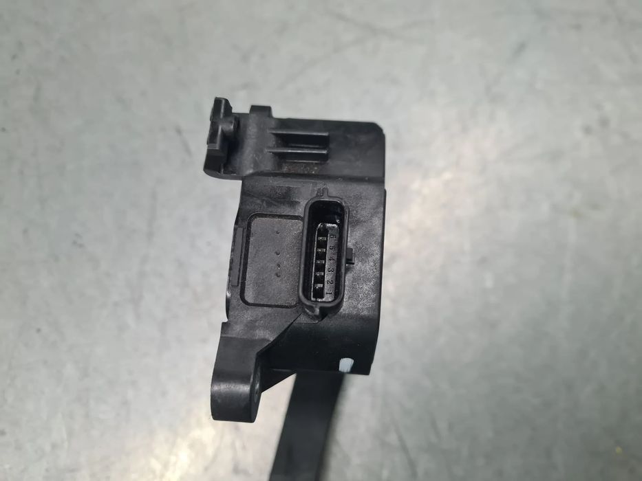 Pedal do acelerador RENAULT Master IV (F8__)