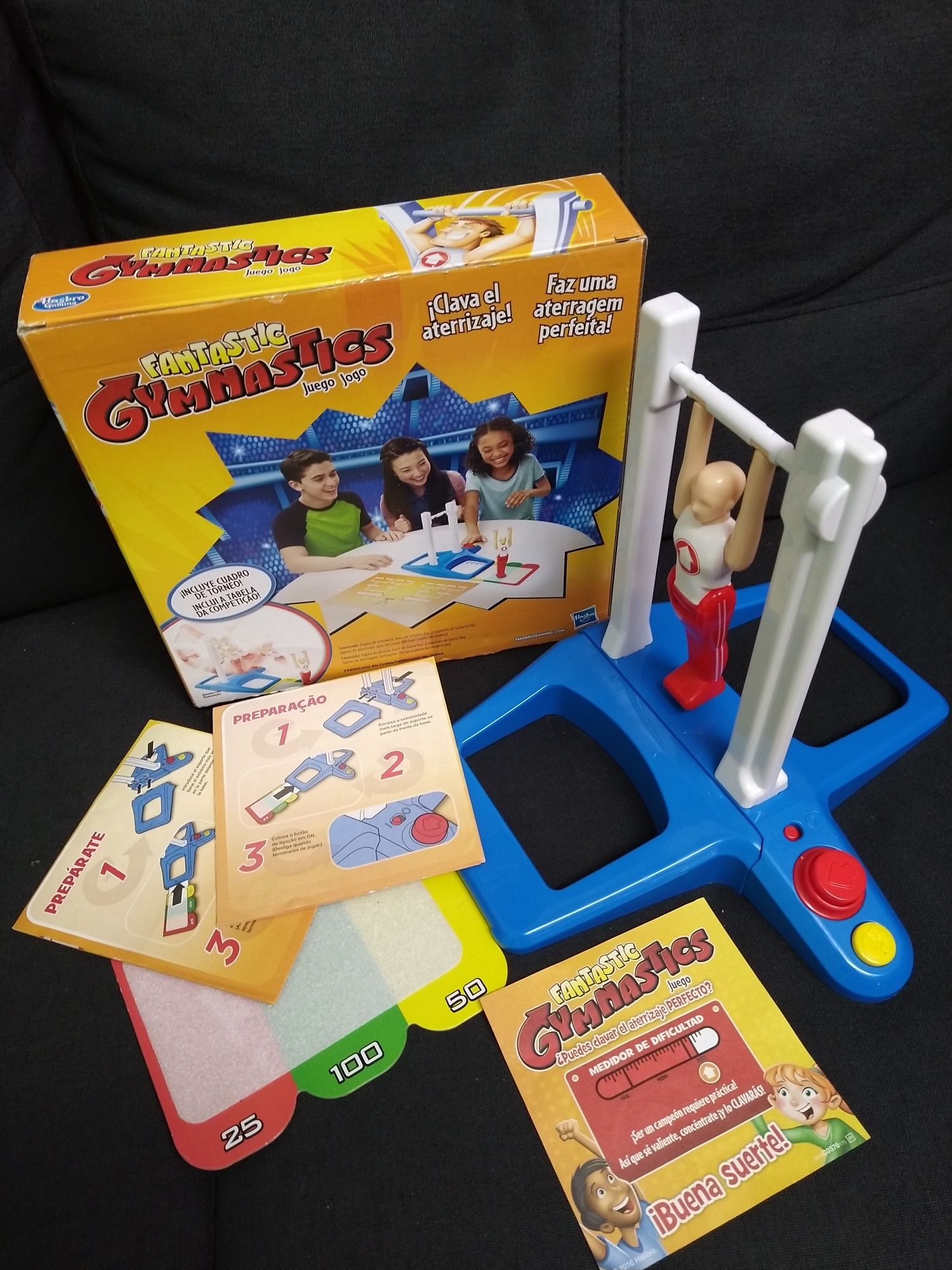 Fantástico jogo de ginástica da Hasbro.