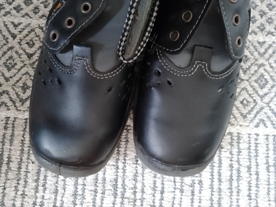 Buty robocze PP0 model 0381 NOWE rozmiar 40