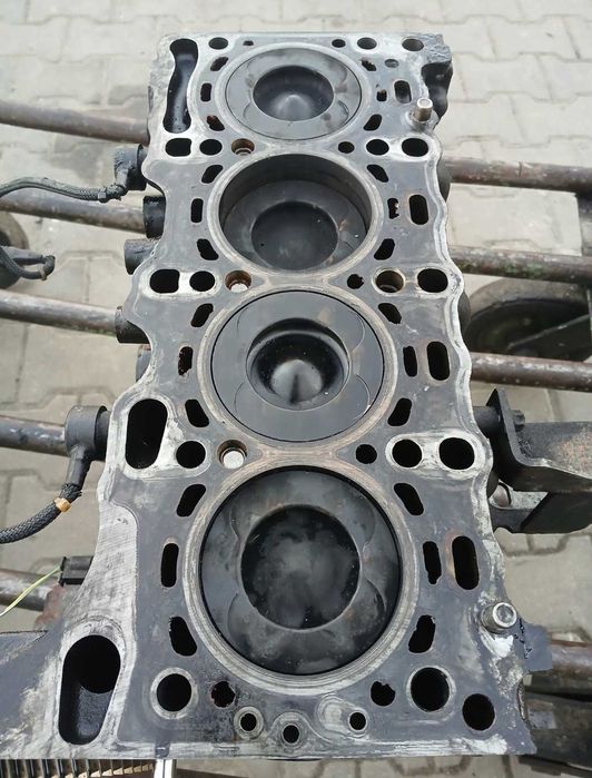 Mercedes 651  wal blok vito sprinter w204 w212 blok  nominal 651 dol