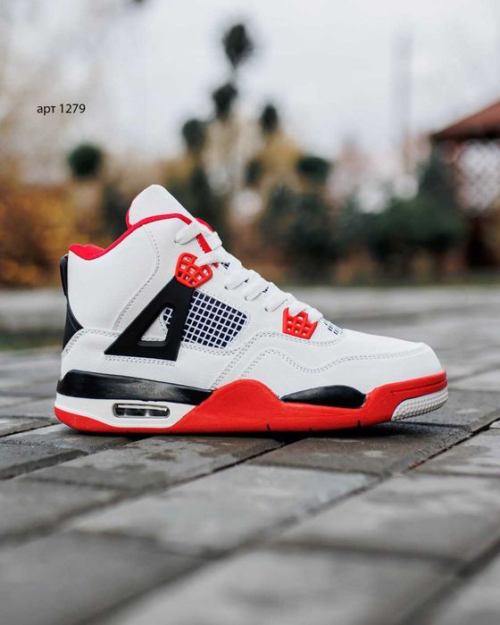 кросівки гарні та теплі  JRD Hight Winter WRB