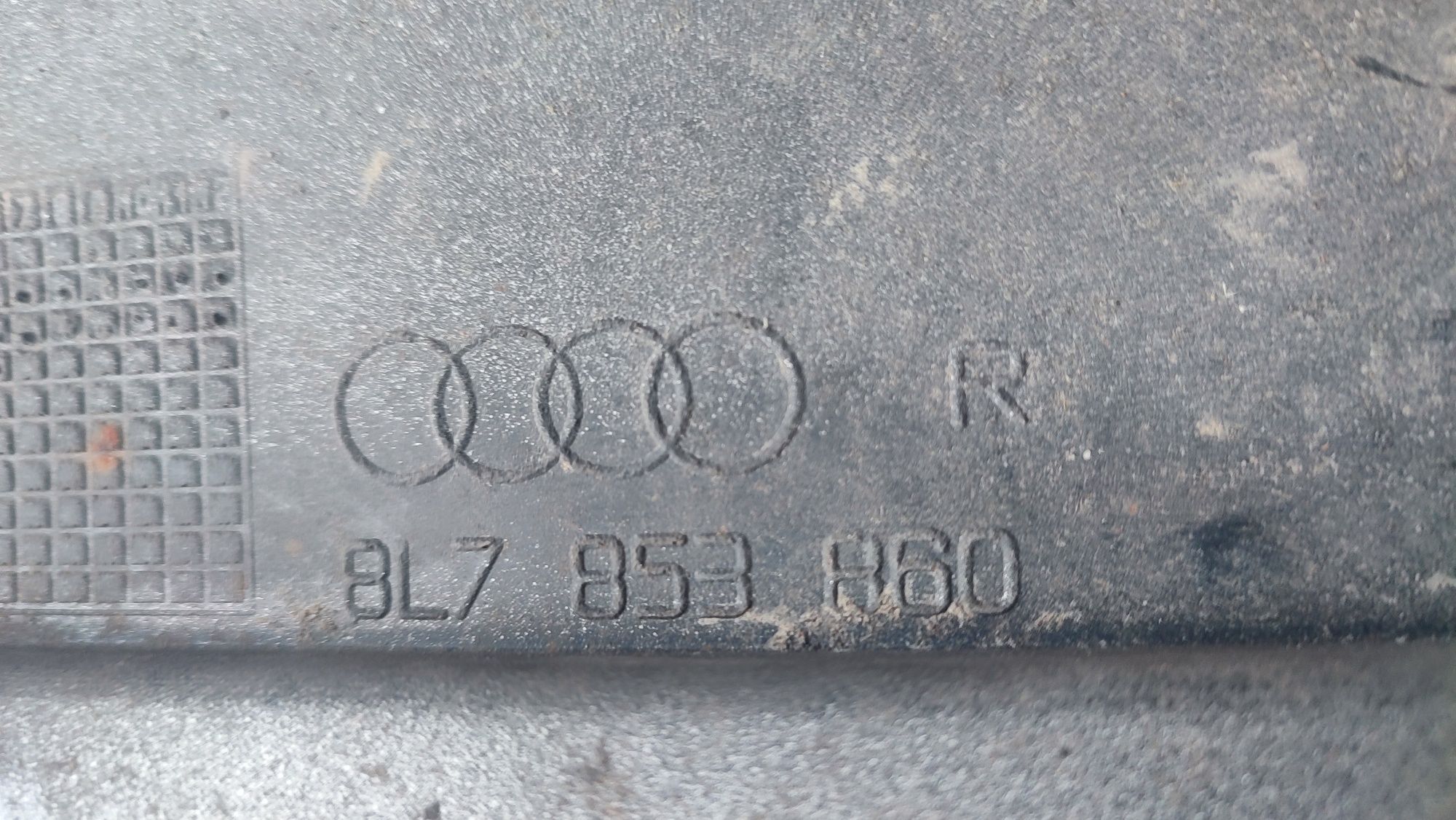 Listwa progowa prawa Audi S3 8L7.853.860