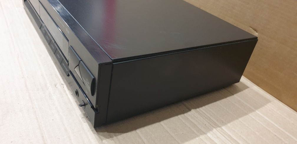 Grundig CD 301 програвач CD