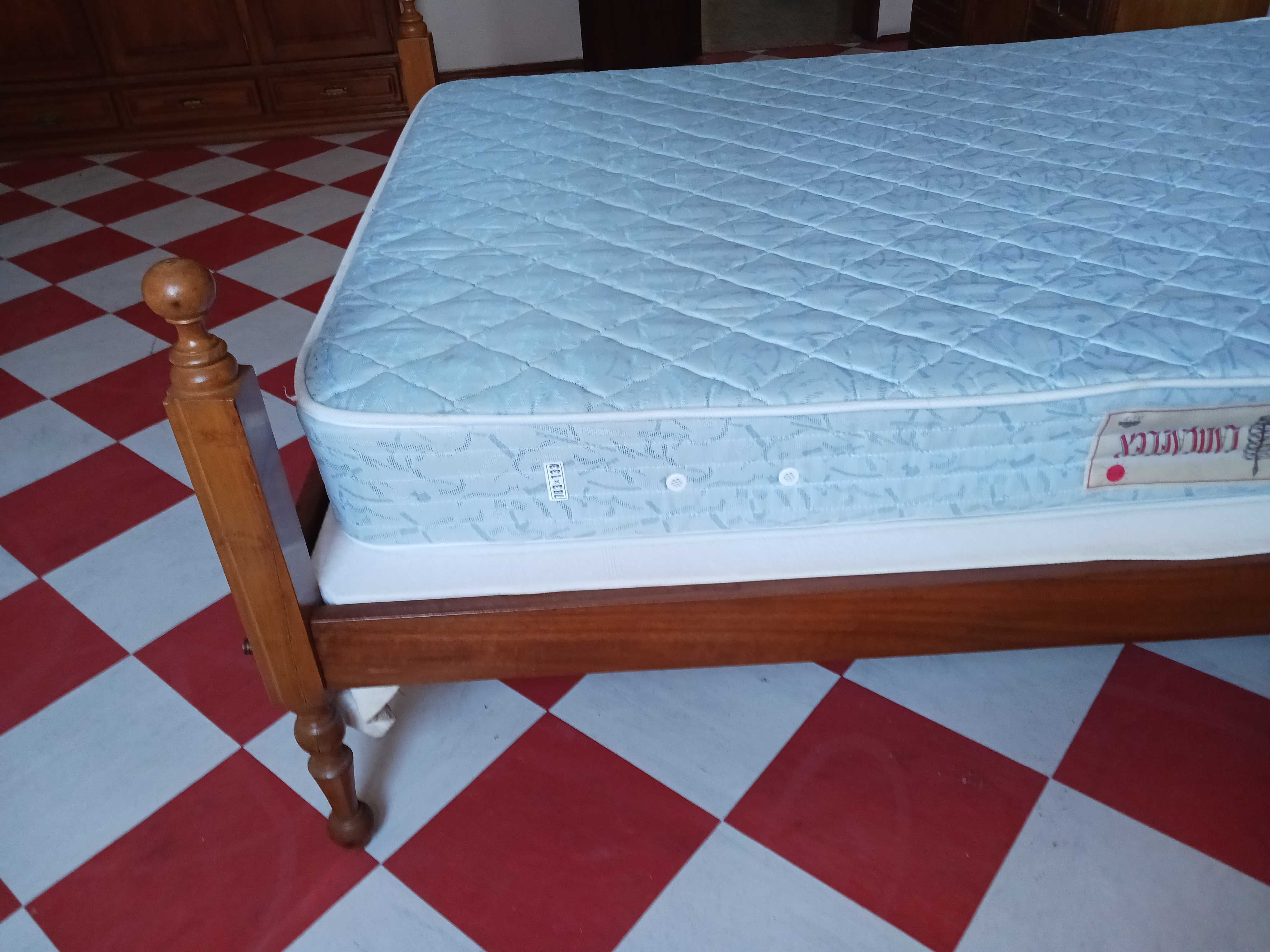 Quarto de cama completo