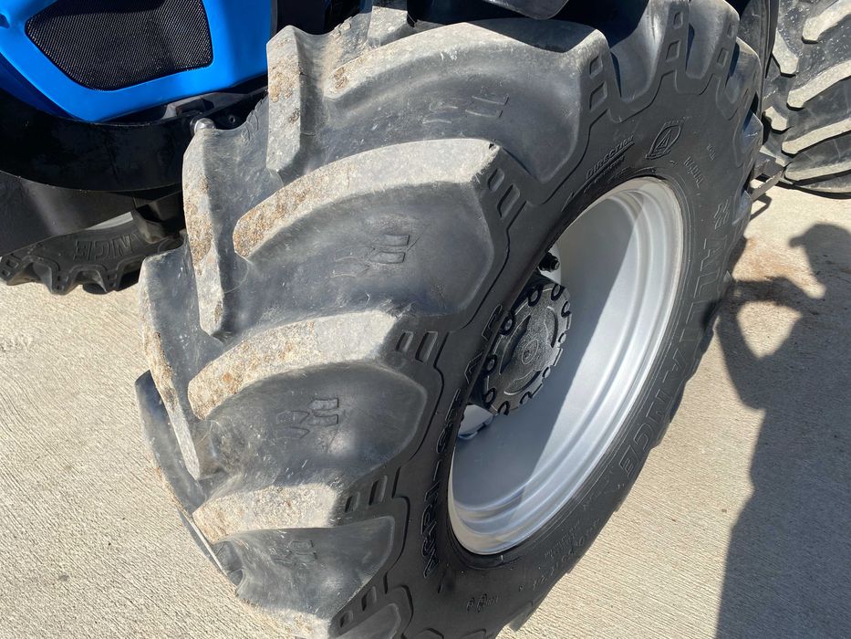 CIĄGNIK LANDINI VISION 105 TUR + ŁYŻKA  Sup St valtra fendt claas john