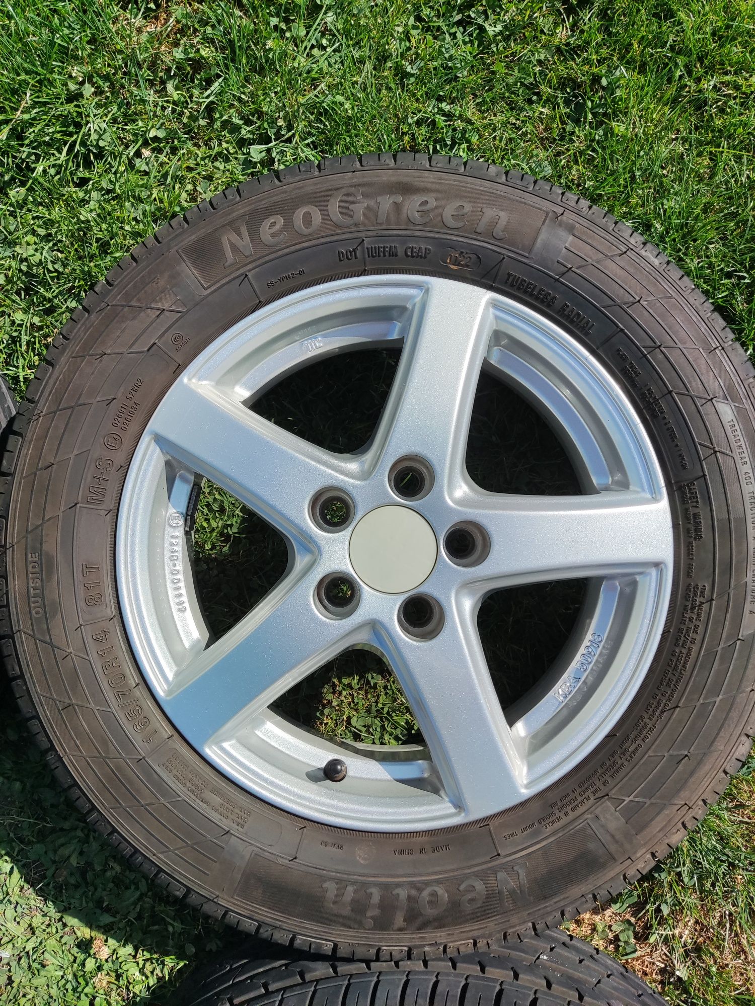 Felgi aluminiowe 14" NOWE OPONY