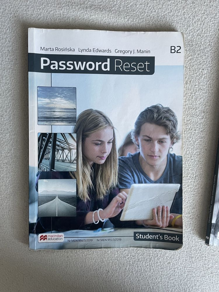 Password Reset B2 podręcznik i ćwiczenia
