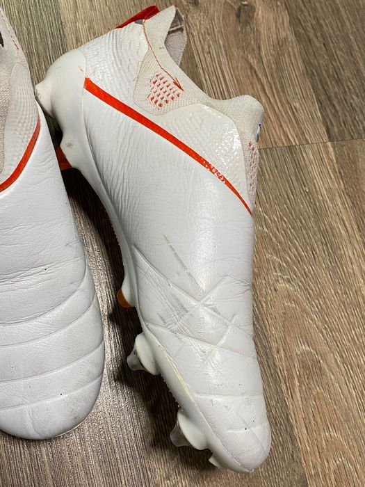 Футбольні бутси Umbro Medusæ III Elite SG